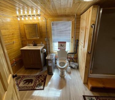 Badger House | Alaska Log Cabins on the Pond