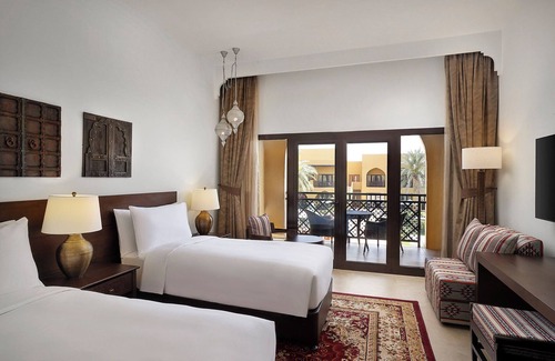 Madinat Zayed Hotel | Aldhafra Resort, Vignette Collection by IHG