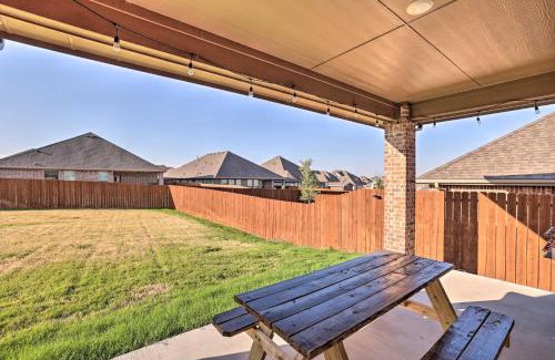 Parker County House | Aledo Home Covered Patio and Yard, Near Fort Worth!