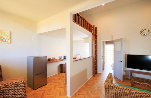 Shiraho Apartment | Alezedvilla Shiraho