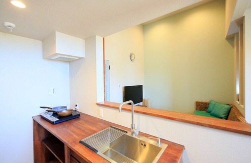 Shiraho Apartment | Alezedvilla Shiraho