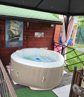 Male Dvorniky Apartment | Alfredo