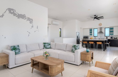 Leeward Settlement Villa | Alize 4 BR Villa