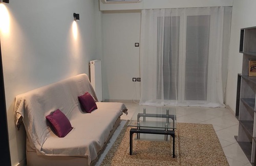 Kallithea Apartment | All Saints