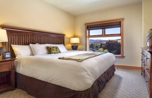 Chelan Resort | All the comforts of home!
