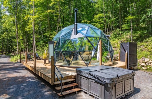 Huntsville House | Allure Muskoka Glass Dome