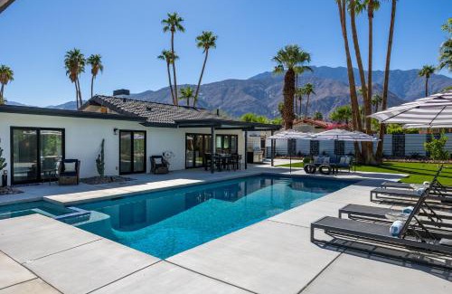 Vista Norte Villa | Alluring Palms by ACME House Company