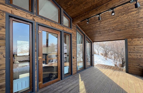 Bostandyk District House | Alma Hills House