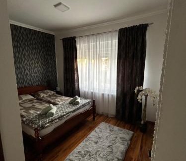 Vrdnik Apartment | Alma Mons