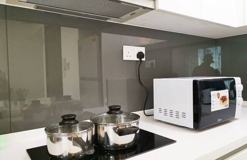 Nusajaya Apartment | Almas Suites #2 (WIFI) @ JB City Homestay