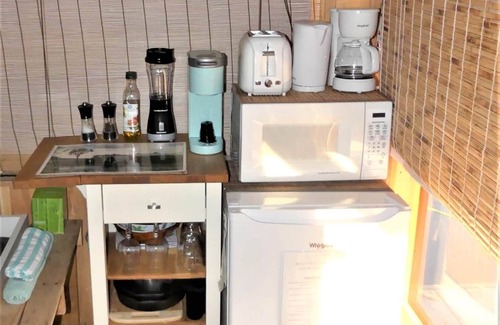 Lacolle Cabin | Aloberge 5 (In Saint-Paul-de-l'Île-aux-Noix)