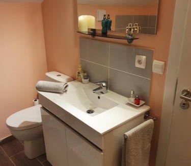 Alvaiazere Apartment | Alojamento Local - Casa Amarela