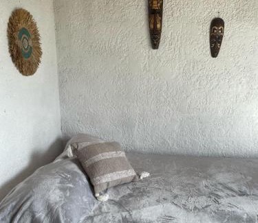 Chuy Apartment | Alojamiento Sencillo EYO con Baño Privado