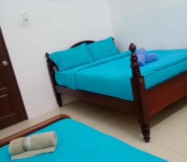 Alor Setar Apartment | ALOR SETAR SUPERIOR ROOM VISTANA INDAH GUESTHOUSE by Zenith Smart