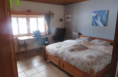 East Kootenay Bed & Breakfast | Alpenglow Bed and Breakfast