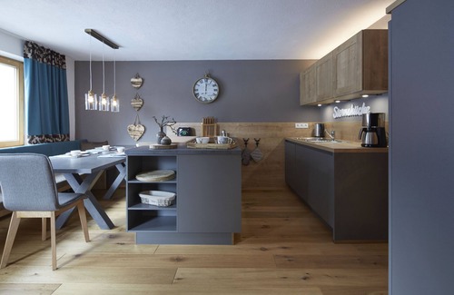 Vils Ski Chalet | Alpine Chalet Vils in Tirol - on the Allgäu border - mountains, lakes, castles