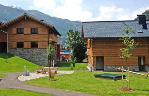Matrei in Osttirol Apartment | AlpinPark Chalet mit Swimmingpool, Sonnenloggia und Kamin - Großglockner Resort Matrei