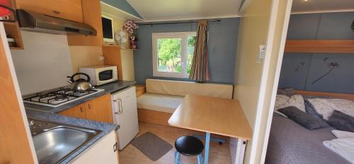 Szczytna House | Altana całoroczna Piotr numer 6 - Herbergerówka Agroturystyka na wsi