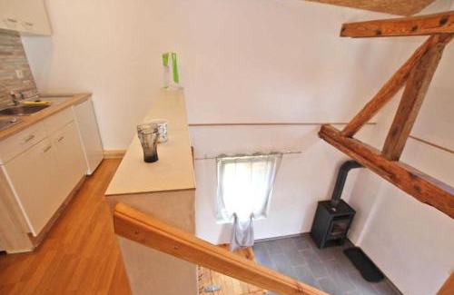 Warnitz House | Alter Stall