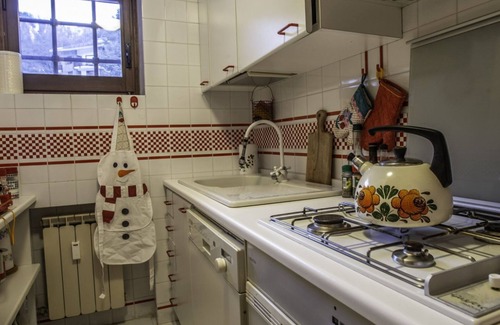 Dolonne Apartment | ALTIDO Family Apt for 6, near Ski Lifts, in Courmayeur