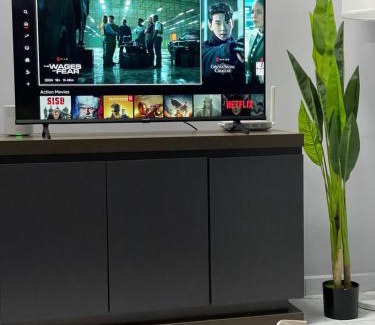 Ayer Molek House | Altizat Homestay - Pool ا Bbq ا Netflix ا Wifi