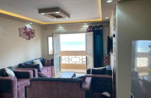 Al-'Amriyah Apartment | Alzohour Family condo with panoramic sea view
