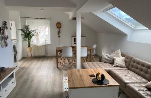 Queichhambach Apartment | Am Kienbusch - Südliche Weinstraße - Dachgeschoss