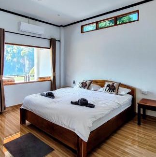 Nong Khiaw Resort | Amanda