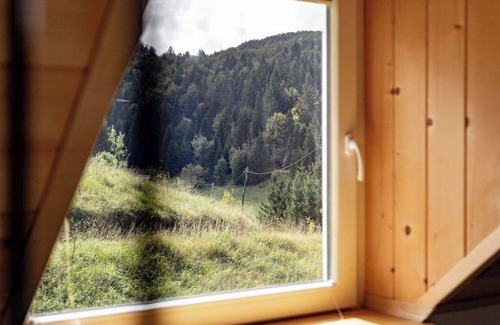Idrija House | Amazing 2-bedroom country house in Kanji dol