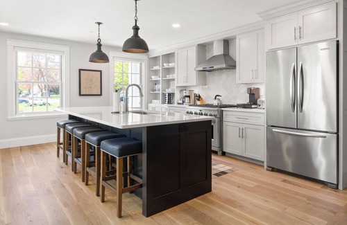 Andover Apartment | Amazing 3 Bedroom 3 Bath, Fully Renovated, Central Andover Location