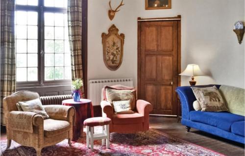 Marconne Apartment | Amazing Apartment In Marconne With Wifi