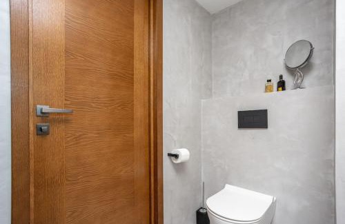 Tallinn Apartment | Amazing apartment with epic lake view!