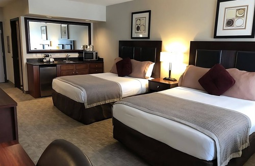 Killeen Hotel | Amazing Find! 1 Modern Unit and Pool.