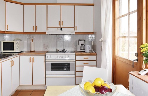 Borrby House | Amazing home in Borrby with WiFi