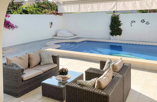 El Chaparral House | Amazing home in El Chaparral with WiFi