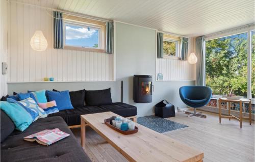 Kulhuse House | Amazing Home In Jægerspris With Kitchen