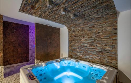 Magliolo House | Amazing Home In Magliolo With Sauna