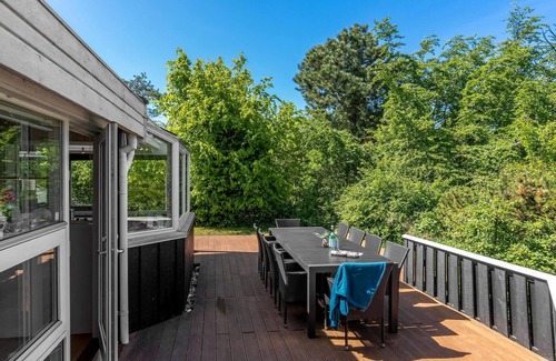 Klint House | Amazing home in Nykøbing Sj with sauna