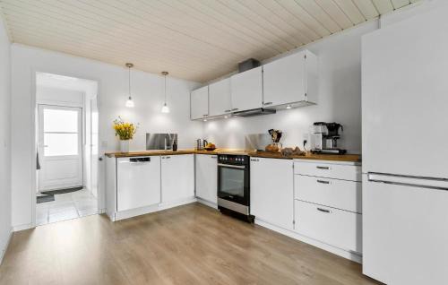Olsted House | Amazing Home In Ølsted With Kitchen
