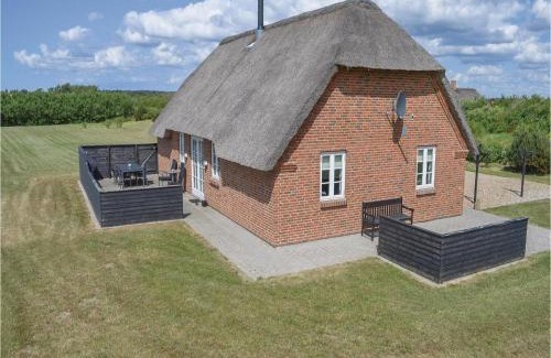 Øhuse House | Amazing Home In Ulfborg With Kitchen