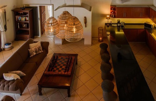 Hoedspruit Villa | Amazing mountain views! Solar powered!