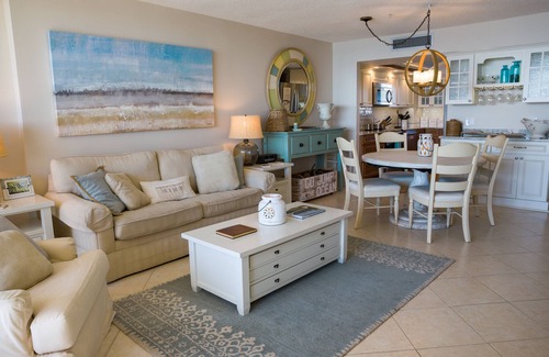 Wrightsville Beach Condo | Amazing Oceanfront/Beachfront Condo Beautiful 2 Bedroom/2 Bath