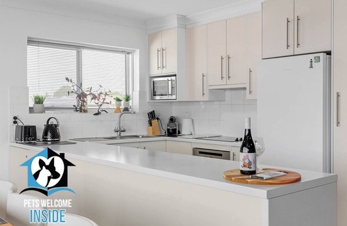 McCracken House | Amazing Ocean Views At This Exclusive 4 BR Holiday Home