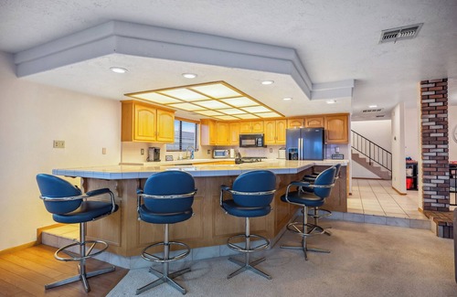 Bullhead City House | Amazing Riverfront home with dock, boat ramp, fire pit on the Colorado river.