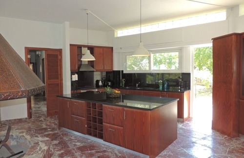 Thasos Town Villa | Amazing, Spacious Villa with Air Conditioning and Sea Views!