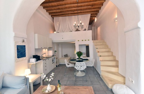 Mykonos Apartment | AMAZING STUDIO IN THE TOWN OF MYKONOS