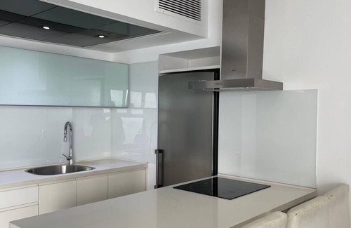 Bat Yam Apartment | Amazing suite on the sea-סוויטה מדהימה על הים