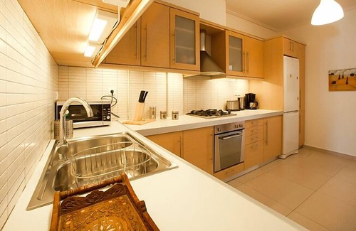 New Kypseli Apartment | Amazing View - 2 Athens Center