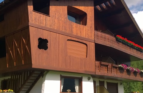 Cortina d'Ampezzo Ski Chalet | AMAZING VIEW! LUXURY CHALET 5 MINUTES WALK FROM CENTER AND SKI FACILITIES/SLOPES