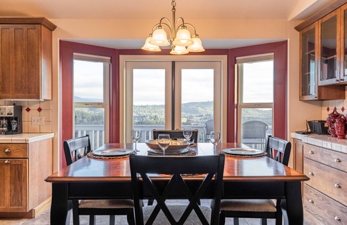 Julian House | Amazing Views - Near Town - Secluded 2.5 Acres - Games - Pets Allowed